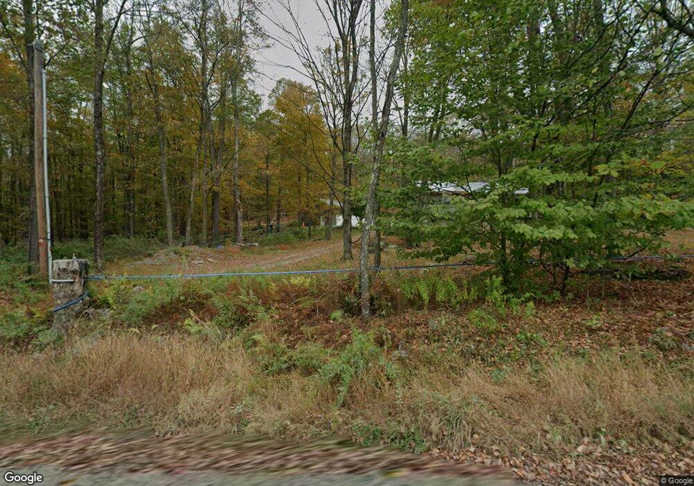 579 Hemlock Rd, Waymart, PA 18472 - photo 1