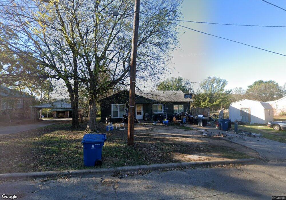 206 W Ottawa Ave, McAlester, OK 74501 - photo 1