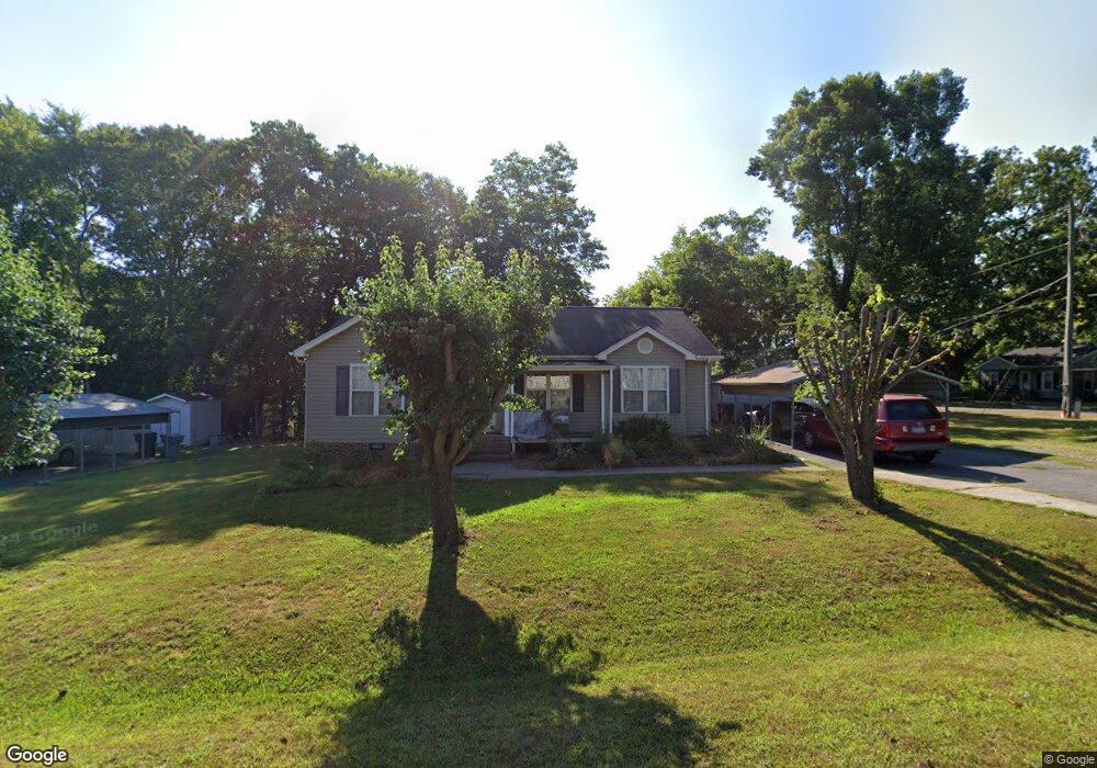 1706 Pine Knoll Ct, Asheboro, NC 27203 - photo 1