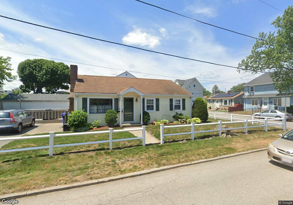 251 Webster St, Pawtucket, RI 02861 - photo 1