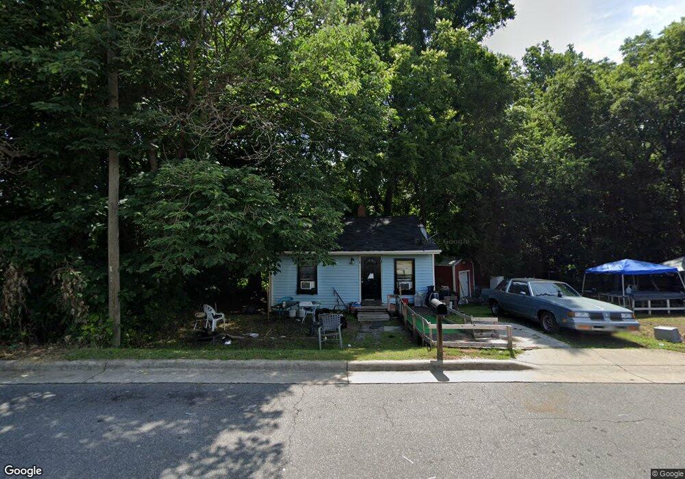 610 Lincoln St, Reidsville, NC 27320 - photo 1