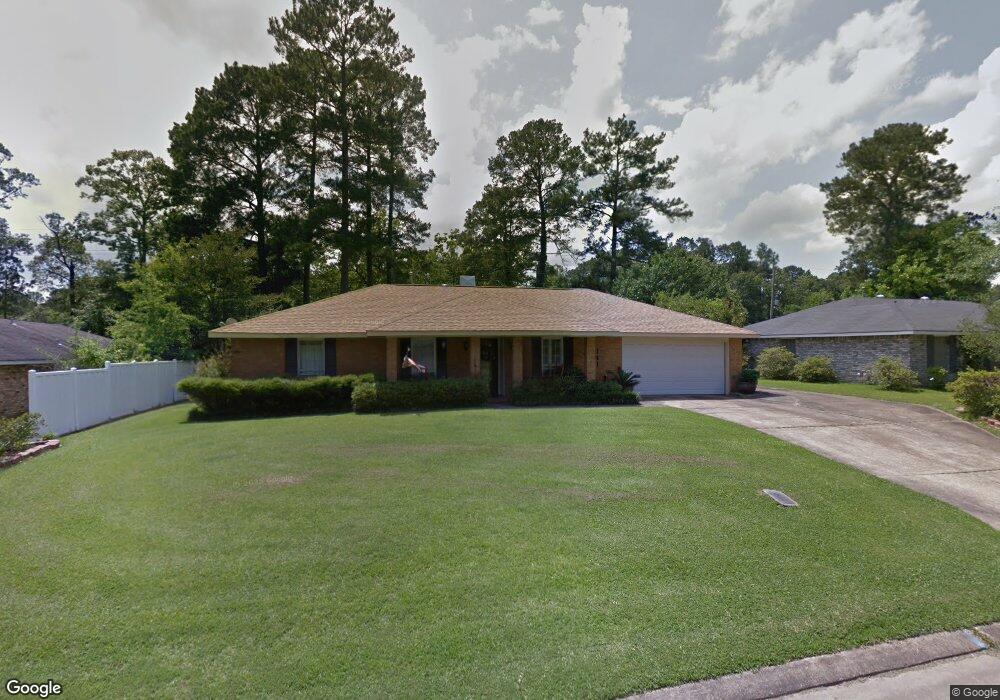 141 Wildwood Dr, Pineville, LA 71360 - photo 1