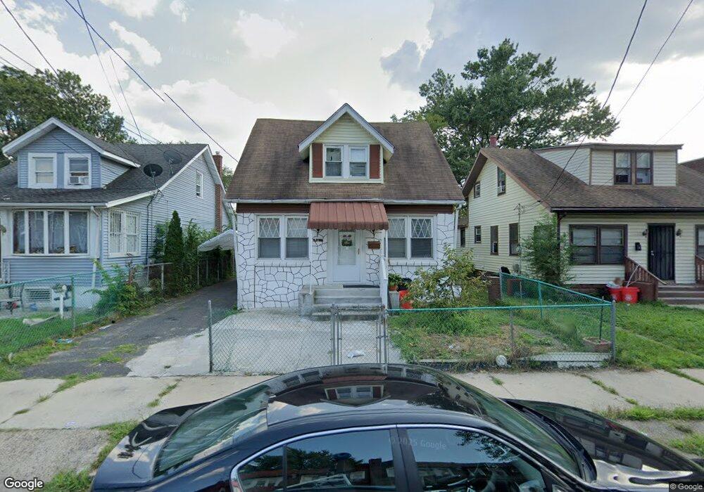 331 Boyd St, Camden, NJ 08105 - photo 1
