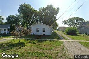 418 S Hamilton St, Mc Lean, IL 61754