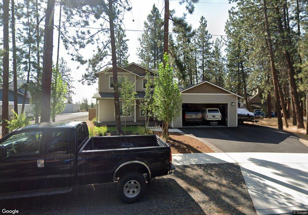 19487 W Campbell Rd, Bend, OR 97702 - photo 1