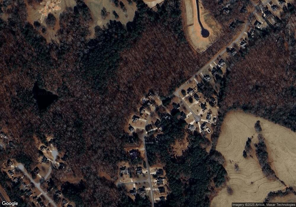 637 Huntington Trace, Winder, GA 30680 - photo 1