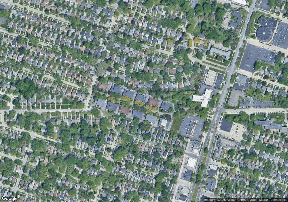 22009 Shore Pointe Ln, Saint Clair Shores, MI 48080 - photo 1