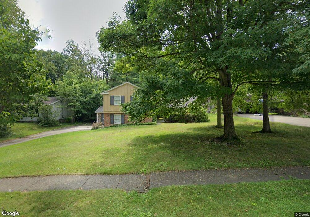 697 Briarcliff Dr, Aurora, OH 44202 - photo 1