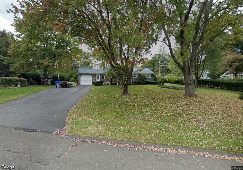 24 Indian Run, Enfield, CT 06082 - photo 1