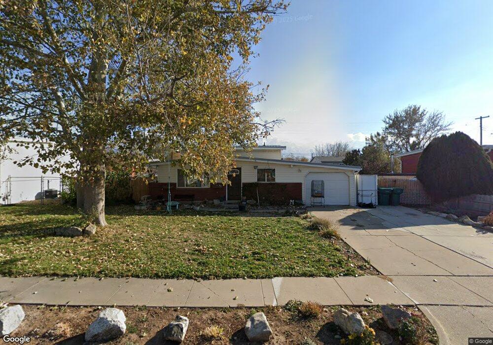 1130 N 350 W, Layton, UT 84041 - photo 1