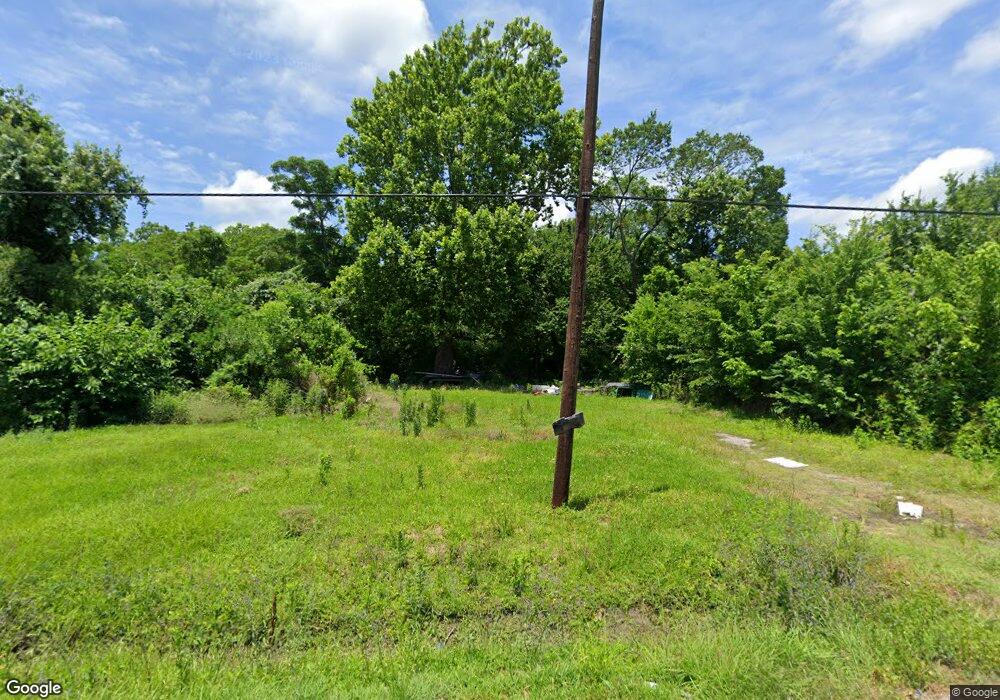 6307 Sandra St unit B, Houston, TX 77028 - photo 1