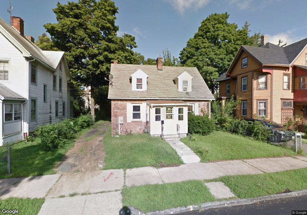 31 Amherst St, Springfield, MA 01109 - photo 1