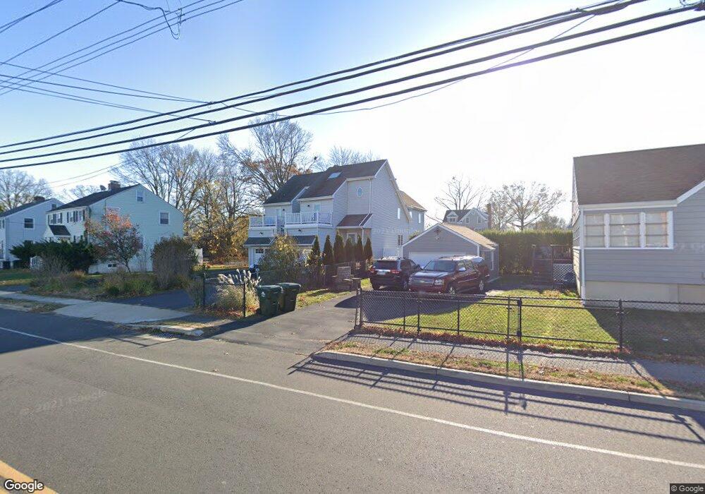 646 Reef Rd, Fairfield, CT 06824 - photo 1