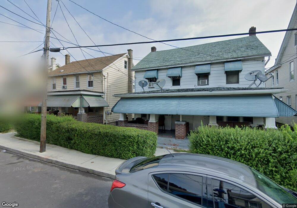 321 E Beech St, Hazleton, PA 18201 - photo 1