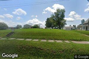 217 1st St, Charlotte, IA 52731