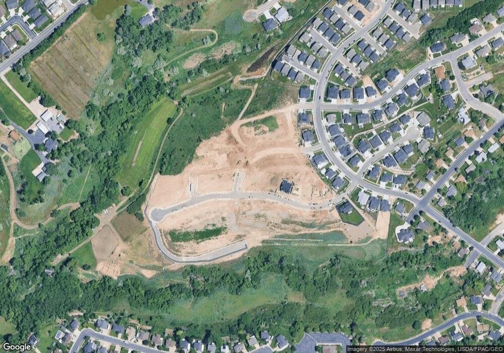 1321 E Larkspur Way unit 316, Layton, UT 84040 - photo 1