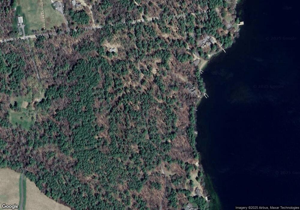 19 Boycroft Rd, Mirror Lake, NH 03853 - photo 1