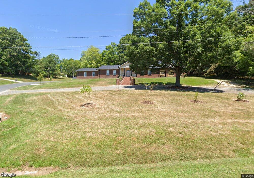 389 Friendly Acres Rd, Asheboro, NC 27205 - photo 1