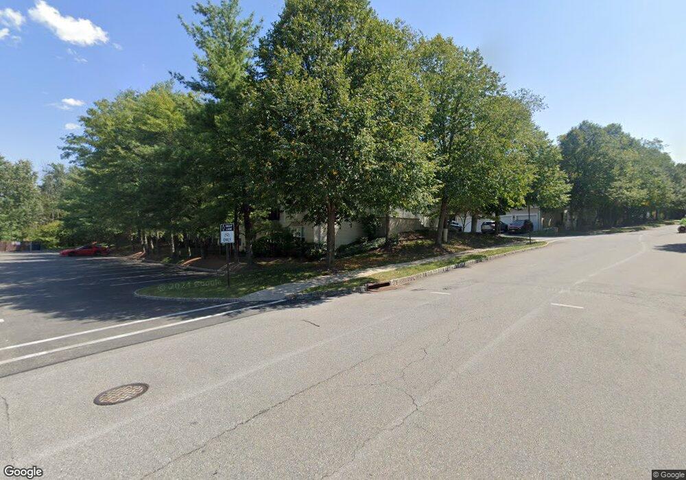 1 Cypress Ct unit 1, Clinton, NJ 08809 - photo 1