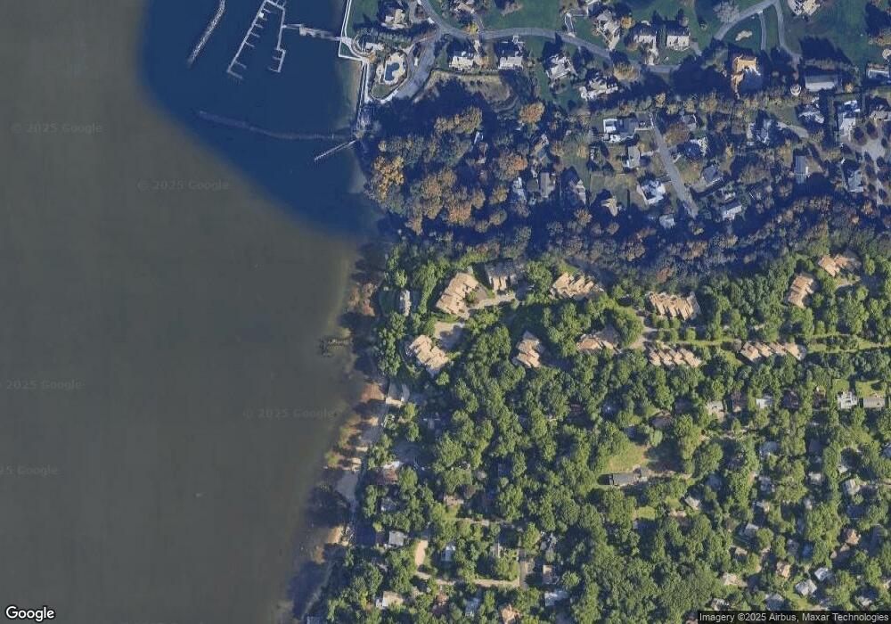 16 Bluff Rd, Glen Cove, NY 11542 - photo 1