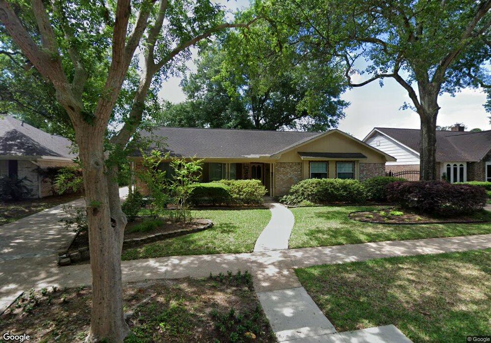 1009 Candlelight Ln, Houston, TX 77018 - photo 1