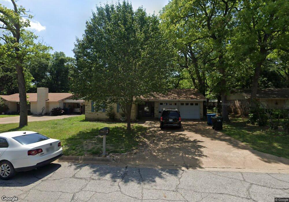 2923 W Day St, Denison, TX 75020 - photo 1