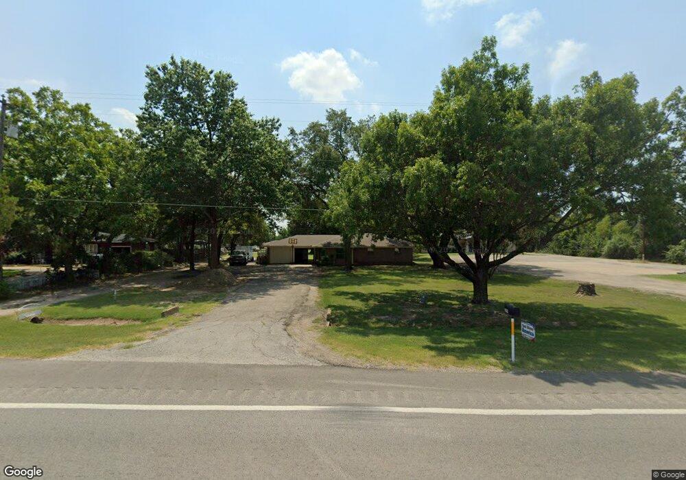 2101 E Ennis Ave, Ennis, TX 75119 - photo 1