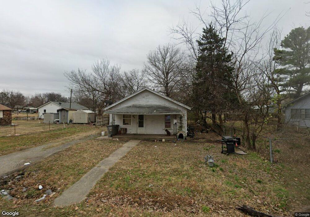 310 W Spruce St, Haskell, OK 74436 - photo 1