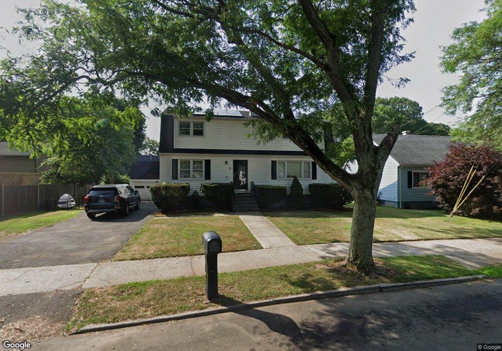 15 Mountain Top Ln, New Haven, CT 06513 - photo 1