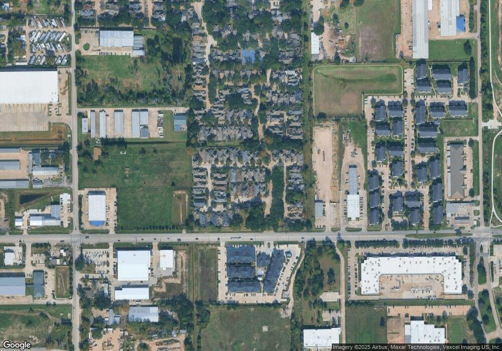 8011 Oakwood Hollow St, Houston, TX 77040 - photo 1