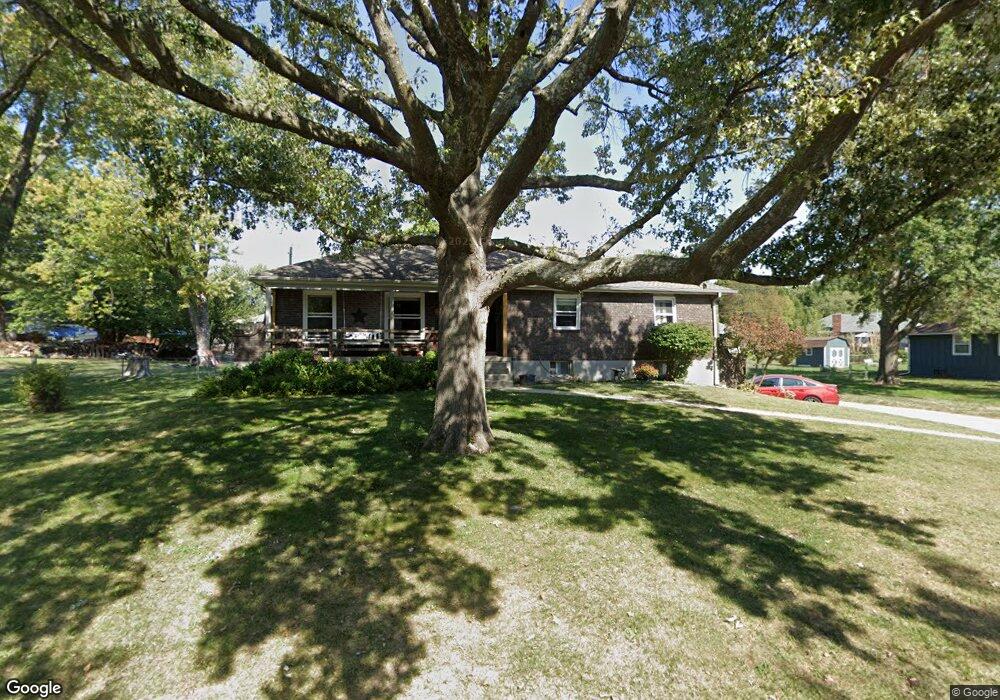 504 W Olive St, Raymore, MO 64083 - photo 1