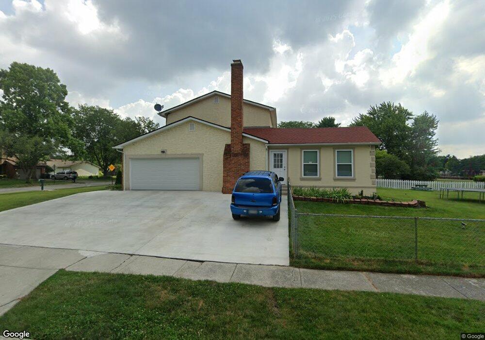 1711 Ramblewood Ave, Columbus, OH 43235 - photo 1