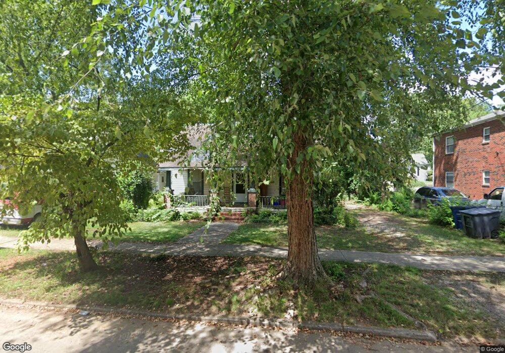 610 Cherry St, Statesville, NC 28677 - photo 1