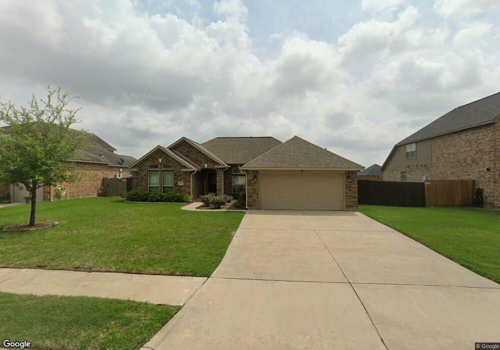 3208 Birkhill Ct, Bay City, TX 77414 - photo 1