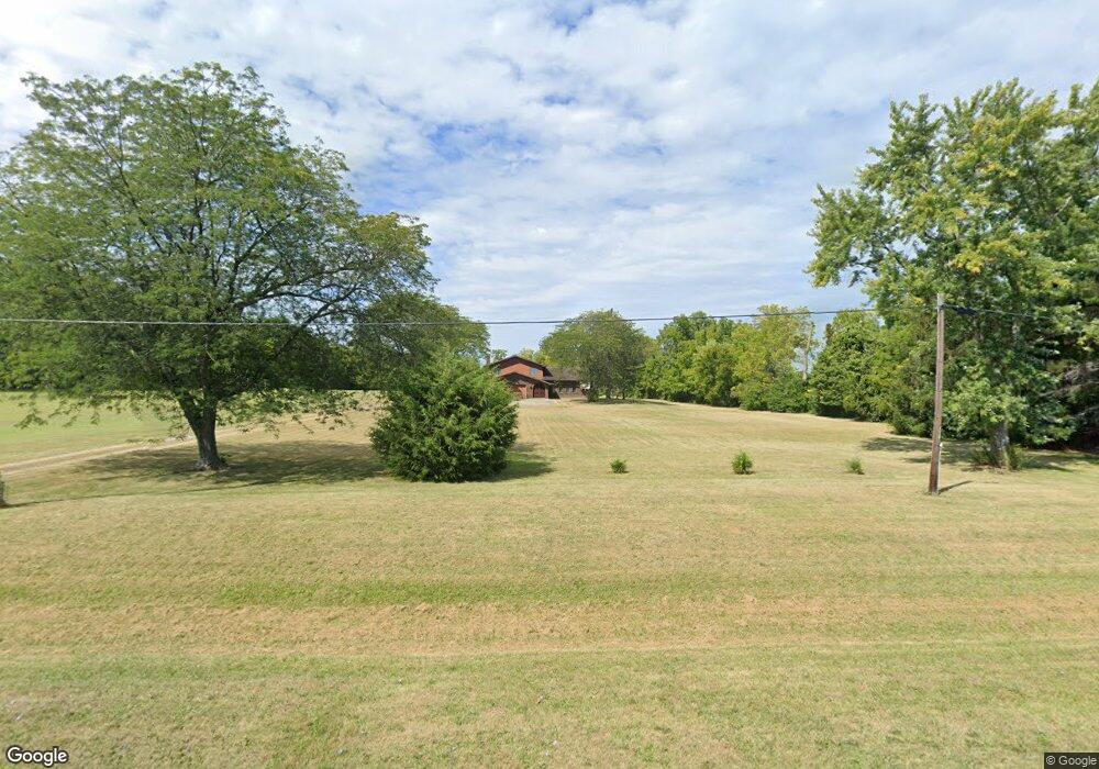 5785 Stewart Rd, Lima, OH 45807 - photo 1