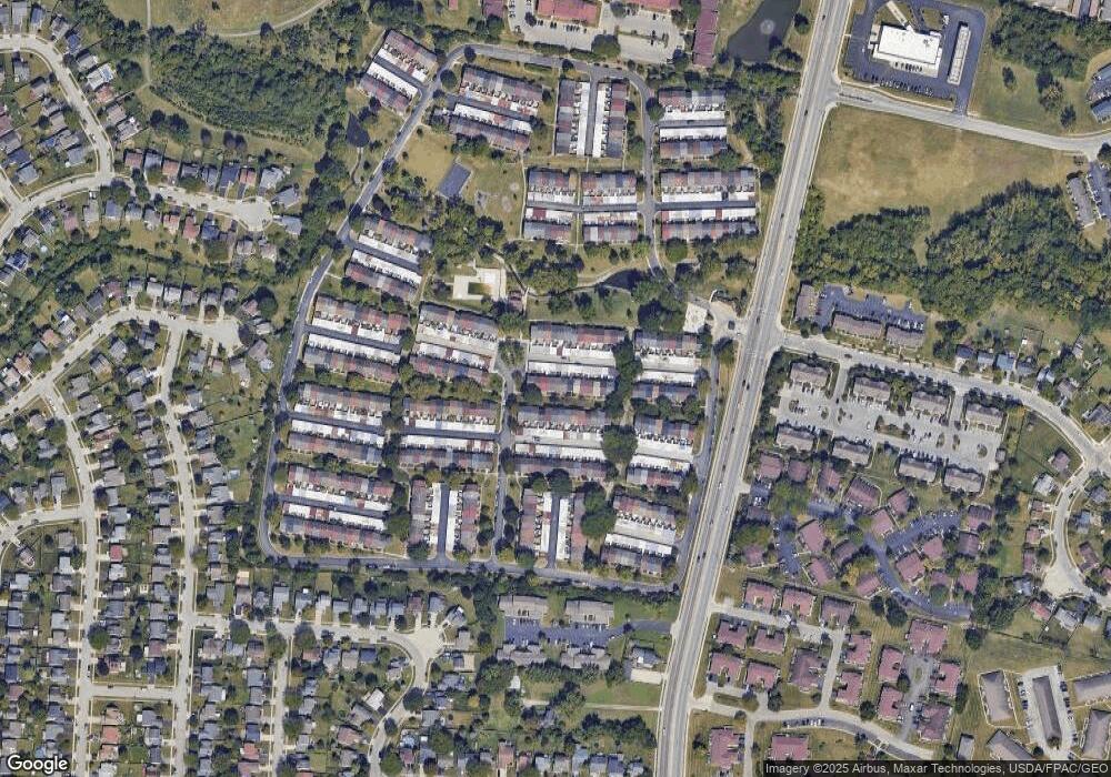 608 Dlyn St, Columbus, OH 43228 - photo 1