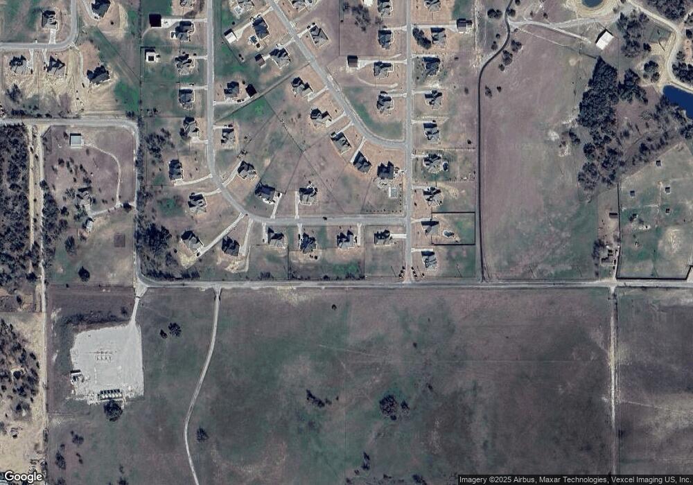 205 Columbia Ct, Springtown, TX 76082 - photo 1