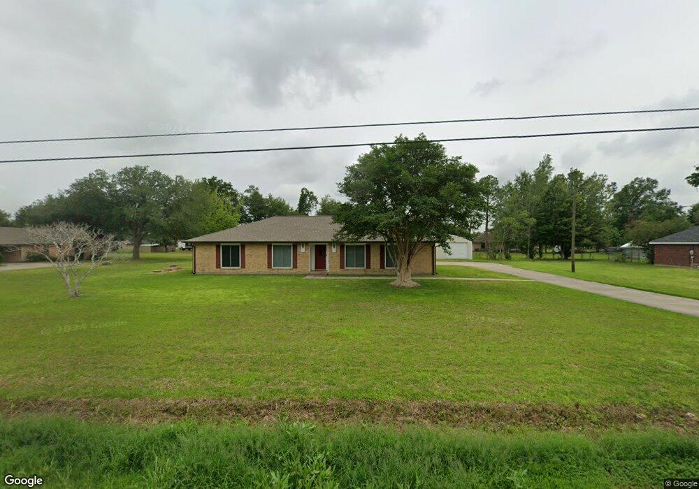 1107 Lakeridge Ln, Lake Charles, LA 70605 - photo 1