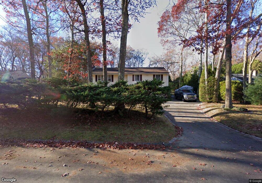 11 Maplewood Dr, East Lyme, CT 06333 - photo 1