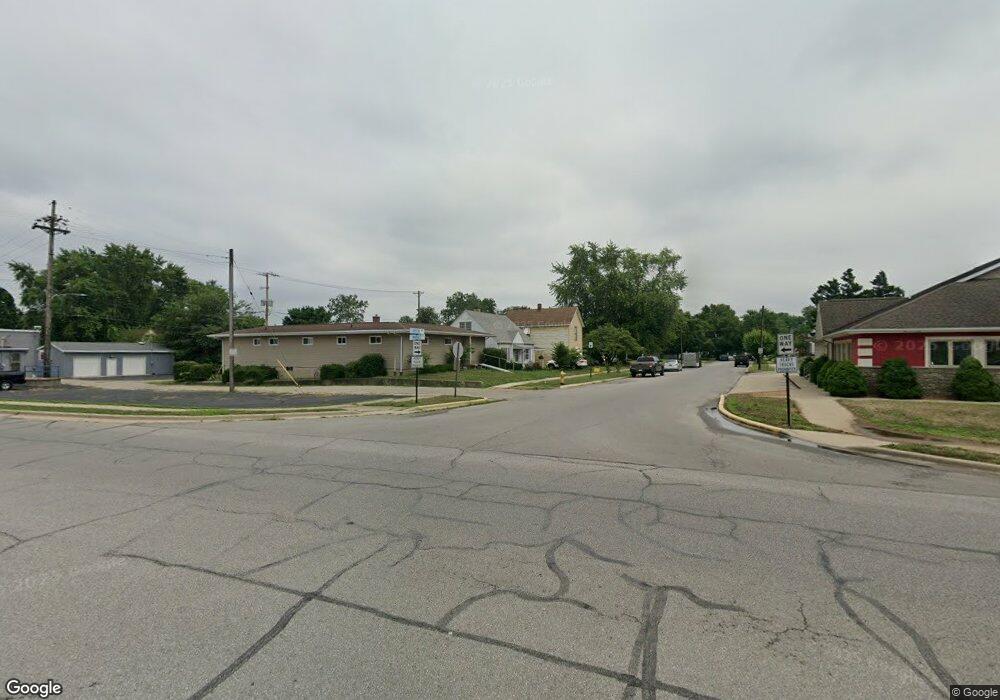 922 W Linden Ave, Logansport, IN 46947 - photo 1