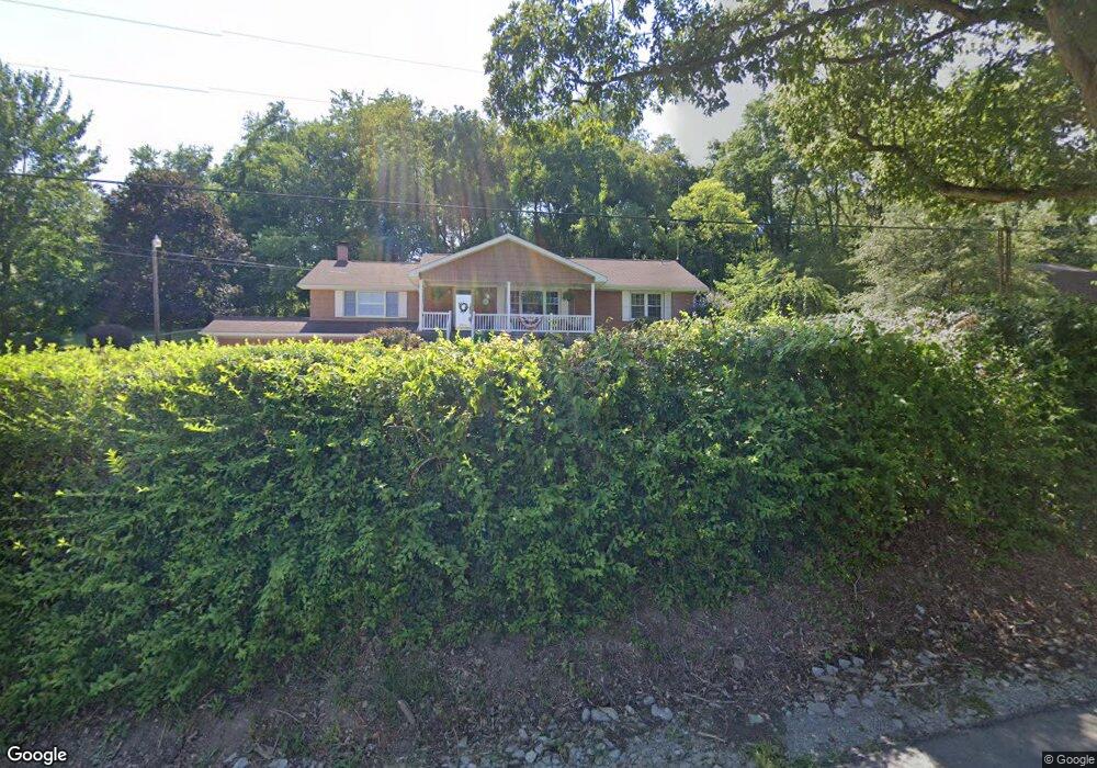 170 Dinsmore Rd, Burgettstown, PA 15021 - photo 1