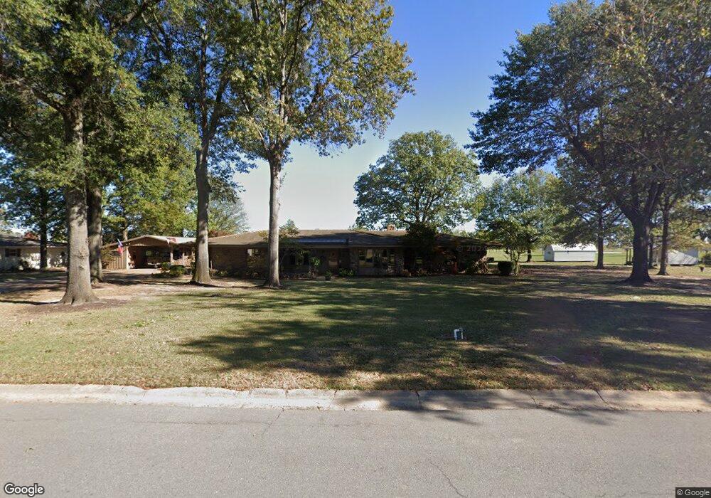 2011 Fairway St, Stuttgart, AR 72160 - photo 1