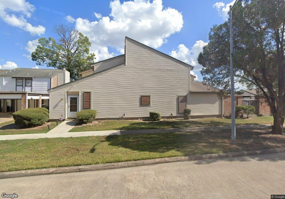 7738 Challie Ln unit 7738, Houston, TX 77088 - photo 1