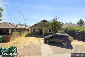 881 E 19th St, Chico, CA 95928