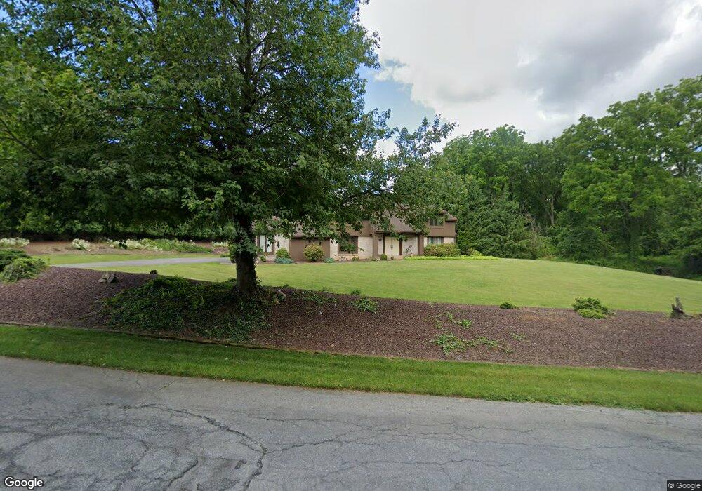 3780 Fox Run Dr, Allentown, PA 18103 - photo 1