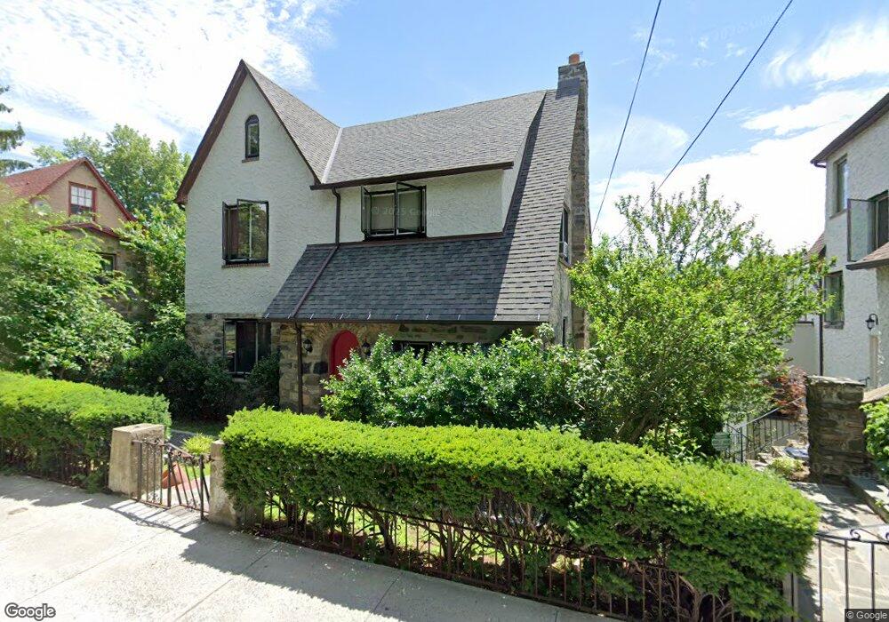 2728 Netherland Ave, Bronx, NY 10463 - photo 1