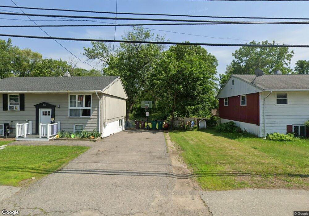 878A Varnum, Lowell, MA 01854 - photo 1