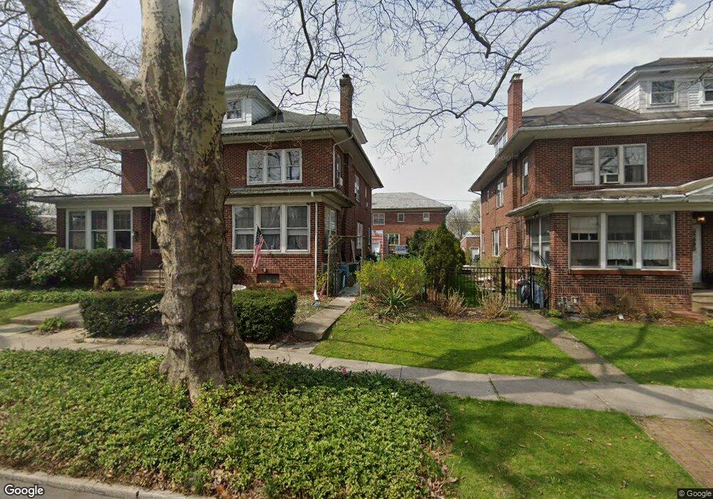 2421 W Allen St, Allentown, PA 18104 - photo 1