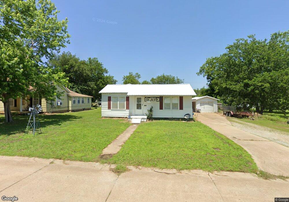 1118 E Cherry St, Cushing, OK 74023 - photo 1