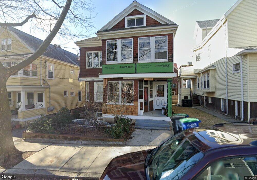 14 Watson St unit 2, Somerville, MA 02144 - photo 1